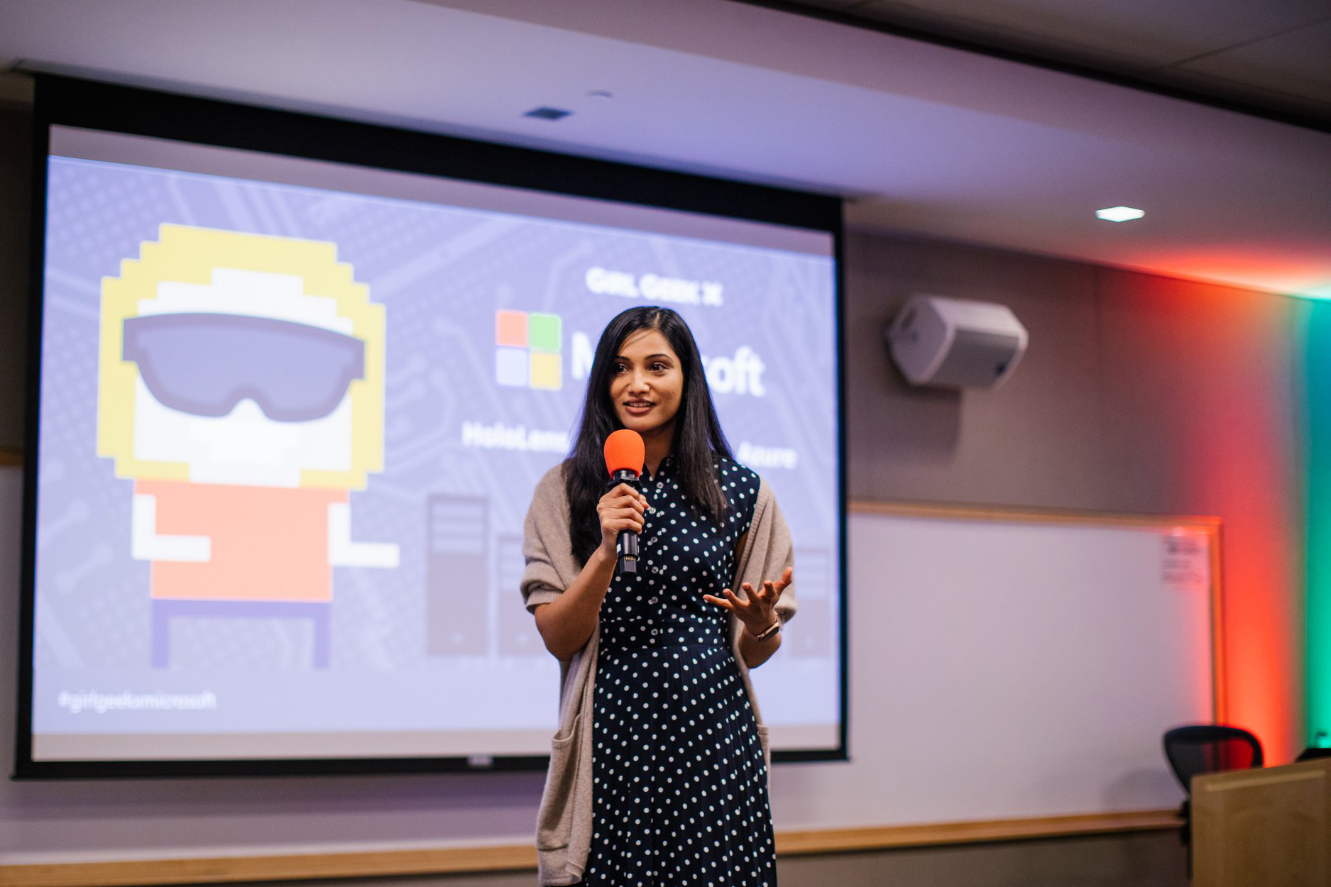 Microsoft Group Engineering Manager Aaratee Rao gives a talk on diversity and her career at Microsoft Hardware Girl Geek Dinner.